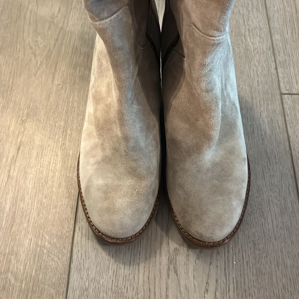 SUEDE JOHNSTON AND MURPHY FAUX FUR LINED TALL WEDGE BOOT LIGHT TAN SIZE 8.5 EEUC - Picture 4 of 9